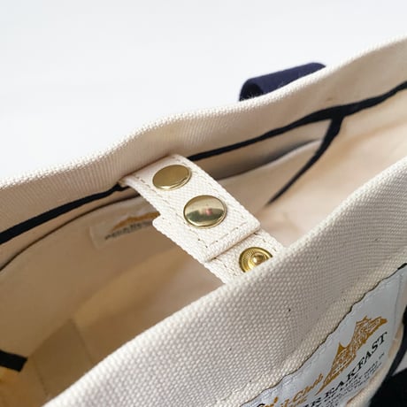 【BED&BREAKFAST ベッドアンドブレックファースト】Standard Sail Cloth Shoulder Bag Medium  in White