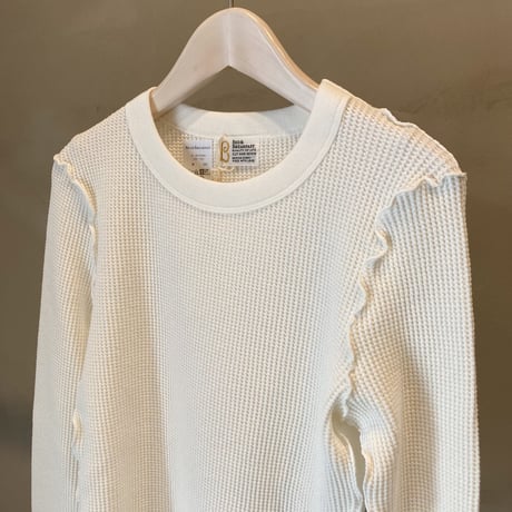 【Bed&Breakfast ベッド＆ブレイクファースト】Cotton Waffle Crew-neck in Off White