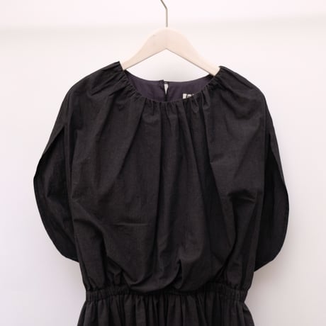 【oblada】BLACK ONEPIECE ＜ M2510P06＞
