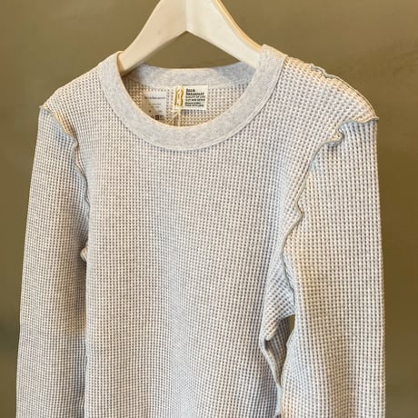 【Bed&Breakfast ベッド＆ブレイクファースト】Cotton Waffle Crew-neck in LtGray