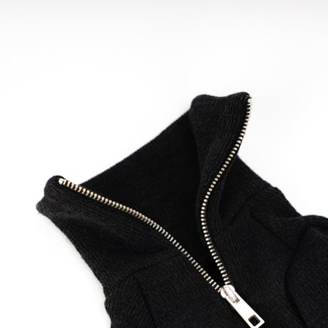 【DENTIST APPOINTMENT /デンティスト アポイントメント】Disney Zipper Turtleneck-Mickey