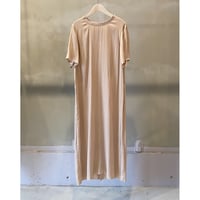 【Bed&Breakfast ベッド＆ブレイクファースト】Tumbler Finishing Satin Tee Dress in Beige