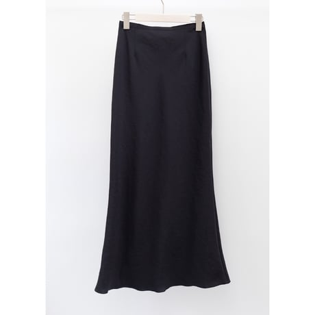 【Bed&Breakfast ベッド＆ブレイクファースト】 Textured Satin Biass Skirt
