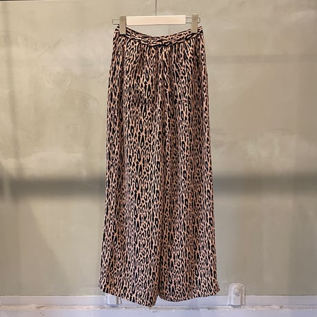 【Greed International グリードインターナショナル】Leopard Jacquard Flare Pants in Other