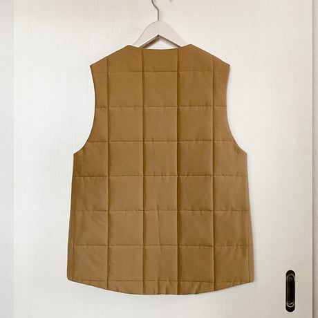 【Bed&Breakfast】Grosgrain Quilted Liner Vest in Brown
