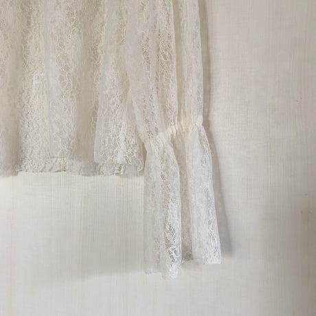 【Greed International グリードインターナショナル】Wool Lace Flare Top in Off White