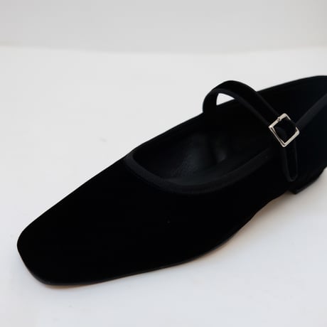 【oblada】ベロア　MARY JANE SHOES＜ F2410IT03＞