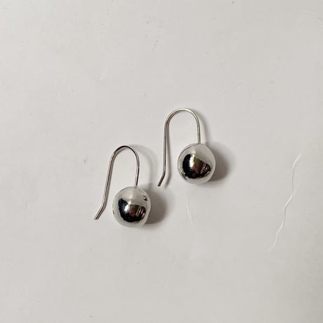 【Bed&Breakfast】Drop Earrings in Silver