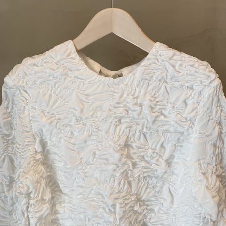 【Greed International グリードインターナショナル】 Plum blossom Shirring embroidery Long sleeve Blouse in White