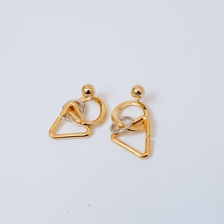 【Bijou R.I/ビジューアールアイ】Triangle&Circle Pierce