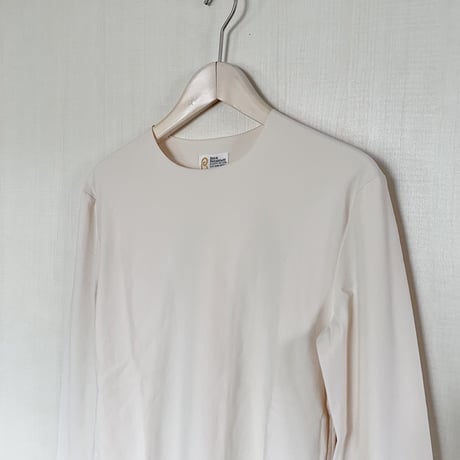 【Bed&Breakfast ベッド＆ブレイクファースト】Stretch Fit Base Long Sleeve Tee in Beige