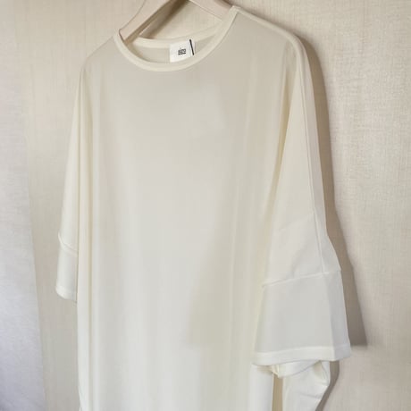 【siro シロ】 poncho T in off/lightgray/black