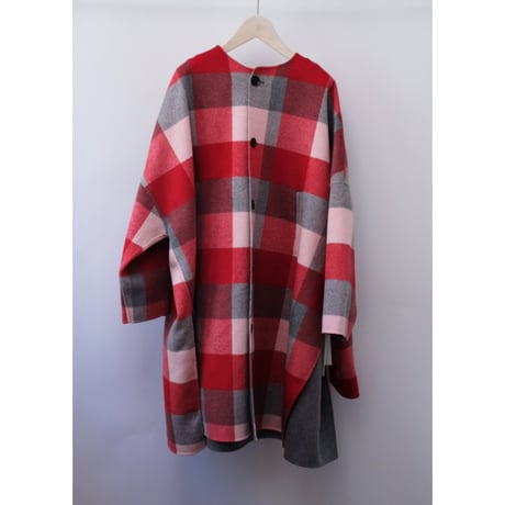 【near.nippon ニアニッポン】NO.742-2425　ストール付ケープコート  RED CHECK