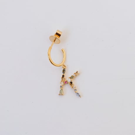 【PDPAOLA 】LETTER GOLD EARRINGS  (レターイヤリング）