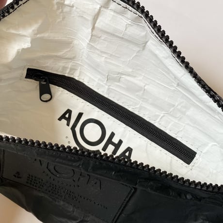 ALOHA COLLECTION（アロハコレクション）/ Mini Hip Pack in Black