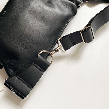 【Greed Internationalグリードインターナショナル】Leather Belt Bag in Black