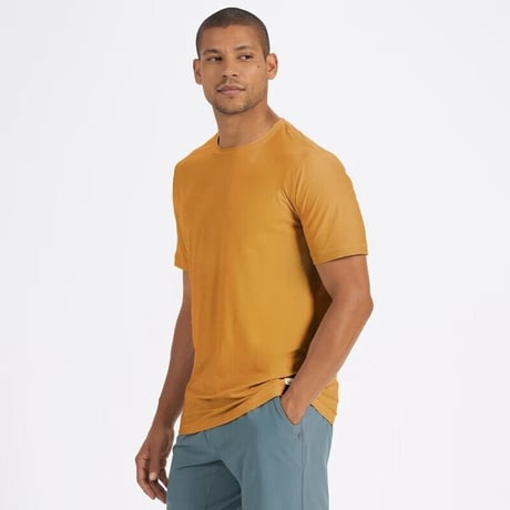 【vuori/ヴオリ】STRATO TECH TEE V126 -DARK GILDEN HEATHER