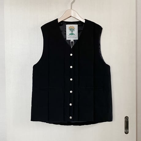 【Bed&Breakfast】Grosgrain Quilted Liner Vest in Black