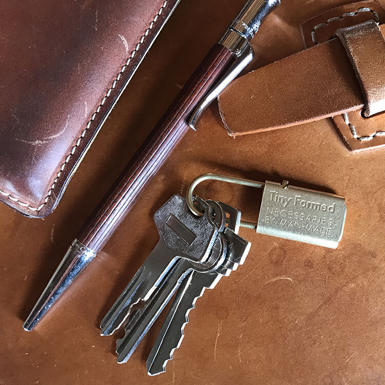 真鍮 キーチェーン シルバー ブラス 日本製 Tiny Frormed タイニー