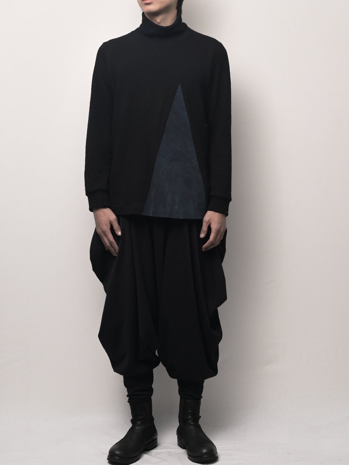 黒三角藍墨染切替セーター | I R O F U S I online shop 黒三角藍墨染切替セーター | I R O F U S I online shop