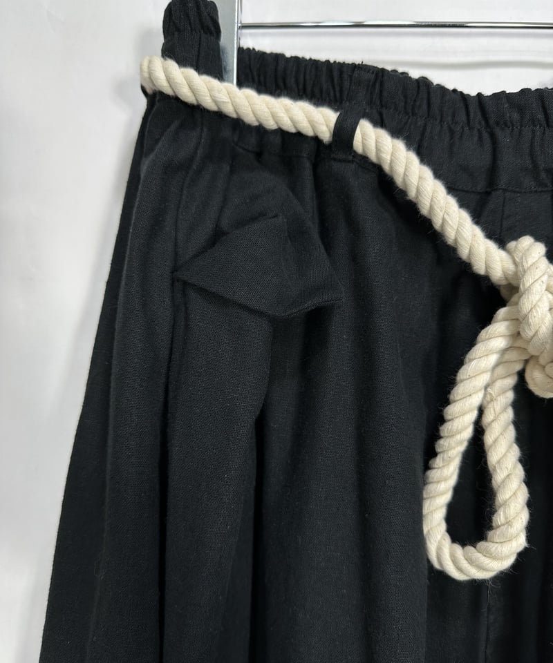 黒綿麻 縄ベルトサルエルパンツ | I R O F U S I online shop