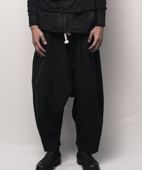 黒綿麻　縄ベルトサルエルパンツ