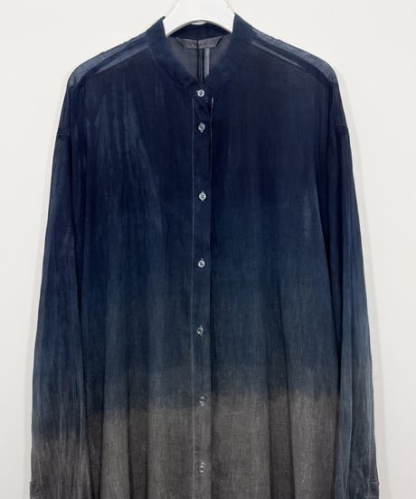 藍墨上グラデボイルスタンドロングシャツ