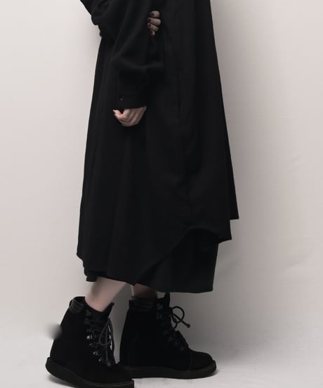 濡羽ウールロングドロップシャツ