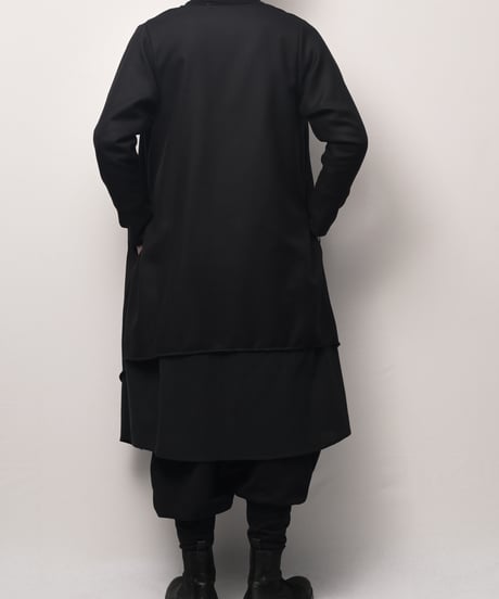 黒ウール羽爵カーディガン