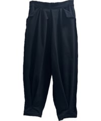 濡羽-nureba-エコウール裾タックワイドパンツ