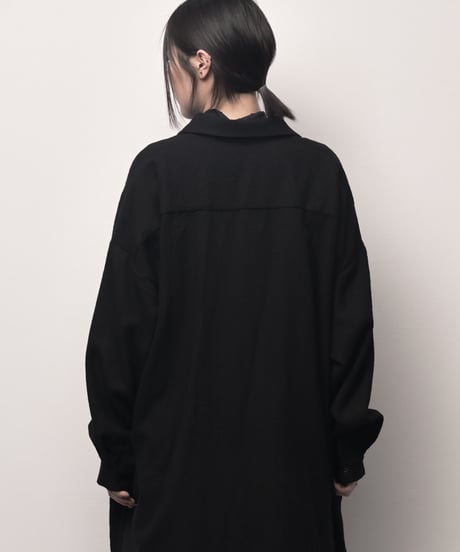 濡羽ウールロングドロップシャツ