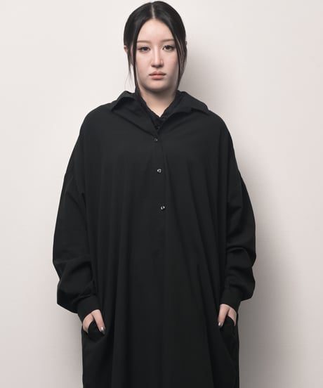 黒コットンロングドロップシャツ