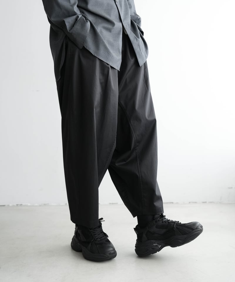 WIDE SAROUEL UNCLE PANTS by COATING Supima Cott