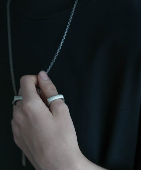 PARALLELOGRAM THUMB RING