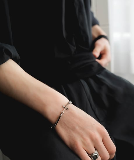 ANCHOR CROSS BRACELET by artisan