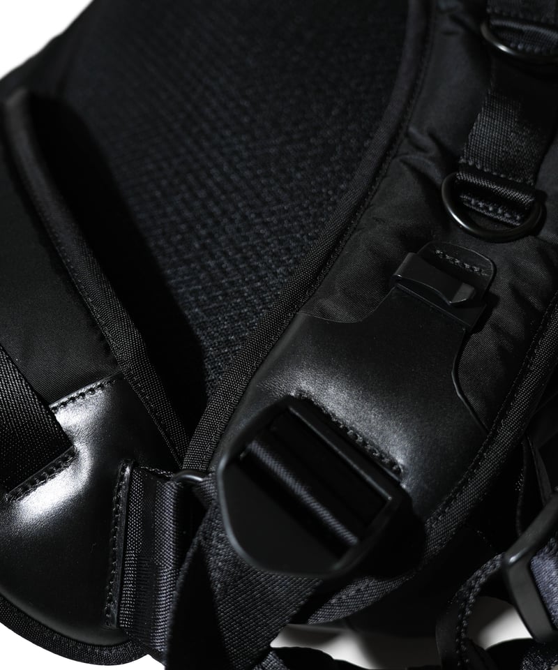 ONE SHOULDER SLING DAYPACK　［リモンタ／アノネイ］ ONE SHOULDER SLING DAYPACK ［リモンタ／アノネイ］ - メルカリ