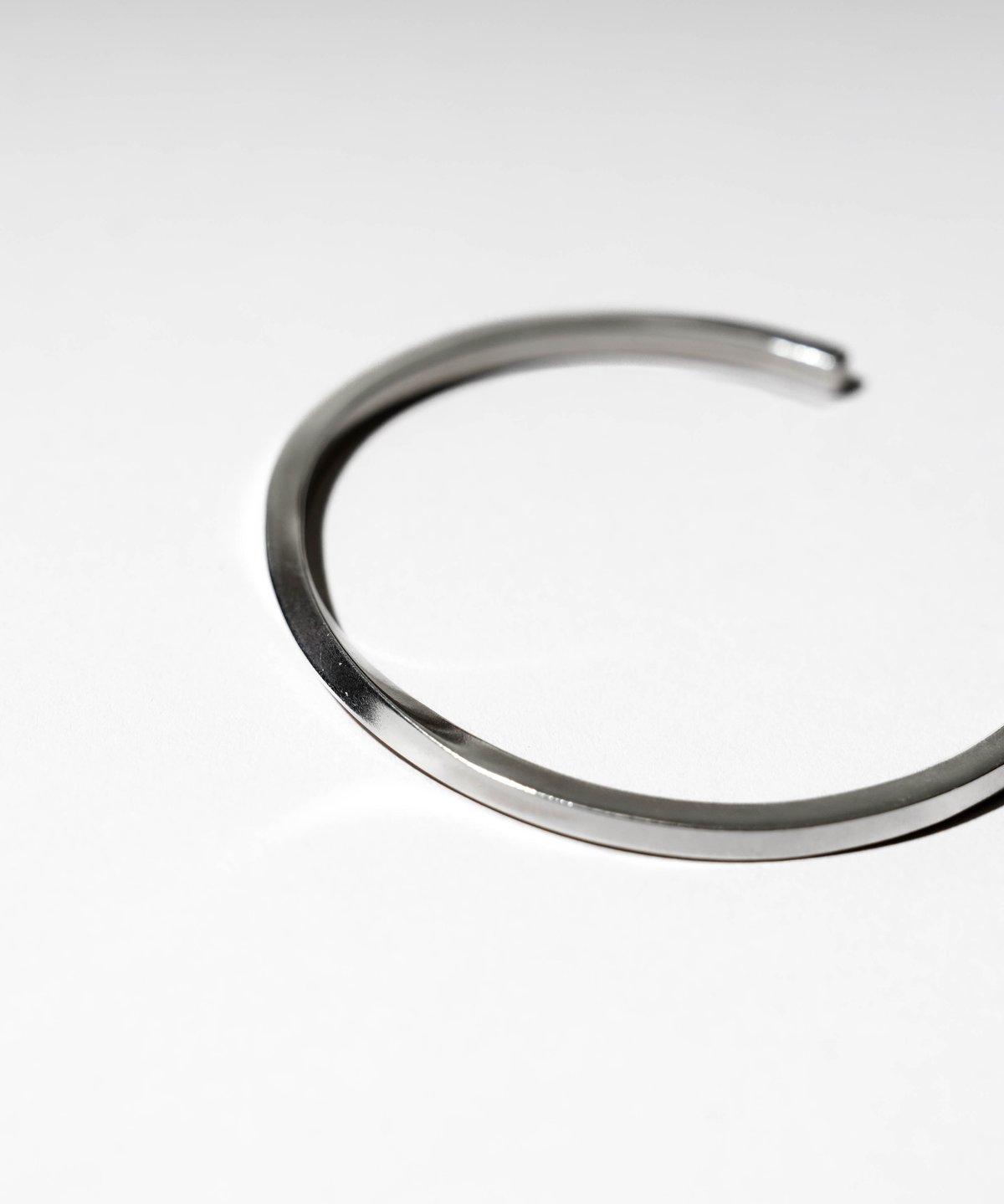 TWIST BANGLE | CTHY