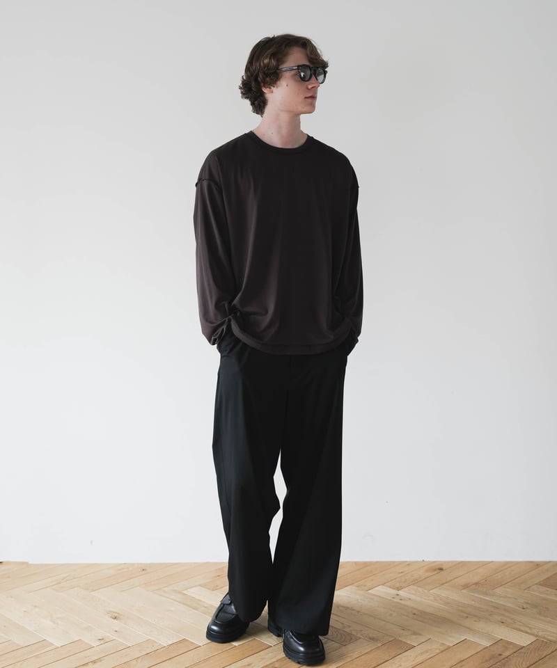 LUXURY MATERIAL LONG SLEEVE CUTSEW by SUVIN PLA
