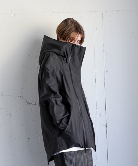 “eVent” TECH HOODED JACKET