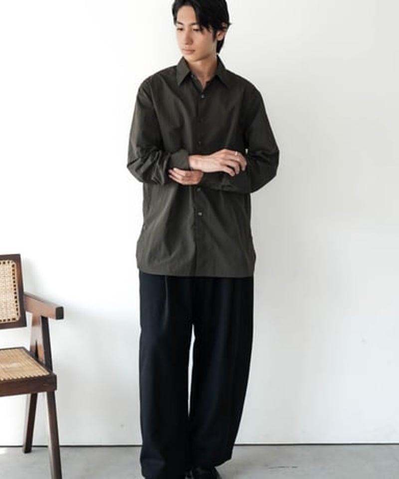 LUXURY MATERIAL WIDE CURVE TROUSERS by Super140