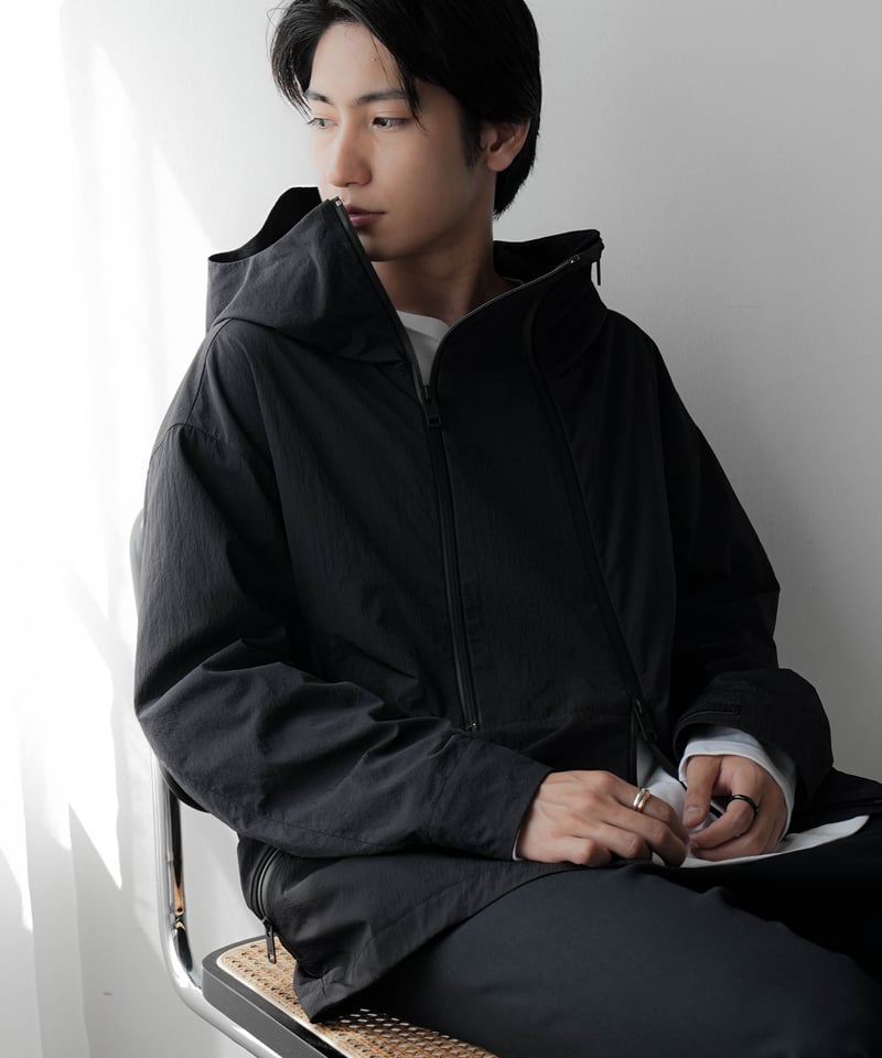 LUXURY MATERIAL SHELL JACKET by LIMONTA ITALY F