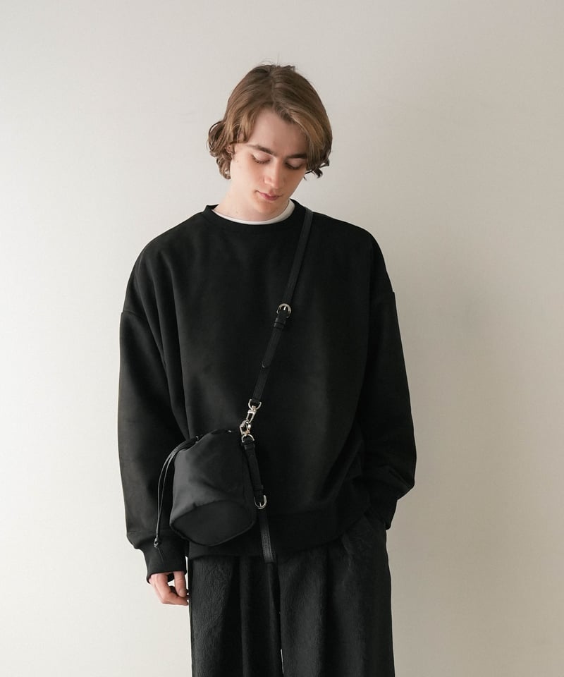 01 LUXURY MATERIAL DRAWSTRING BAG by LIMONTA | 01 LUXURY MATERIAL DRAWSTRING BAG by LIMONTA |