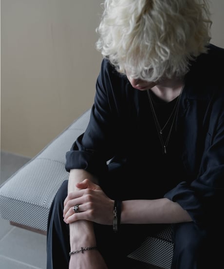 DROP LONG NECKLACE by artisan