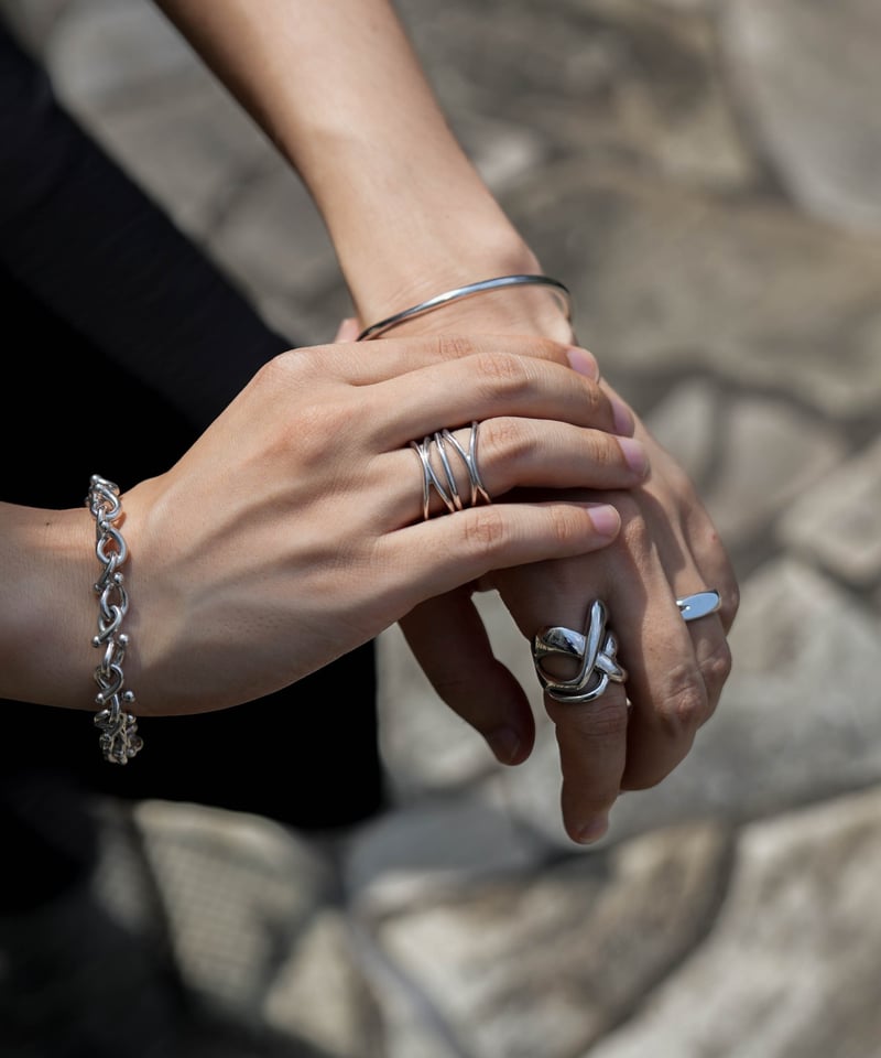 CURVE / WAVE BANGLE | CTHY