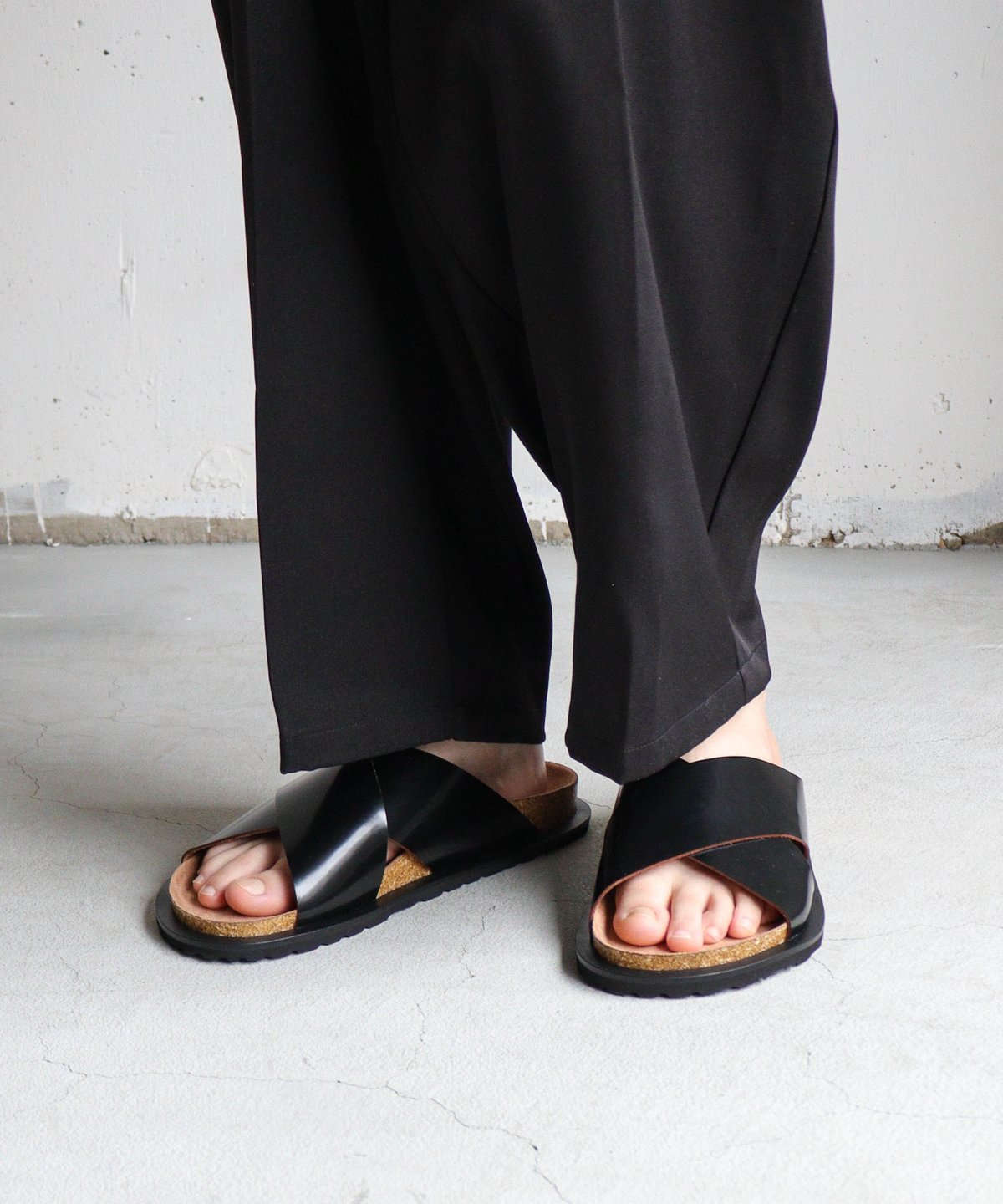 CROSS LETHER DAD SANDALS | CTHY