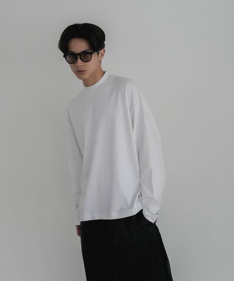 LUXURY MATERIAL SUVIN PLATINUM LONG SLEEVE MOCKNECK CUTSEW