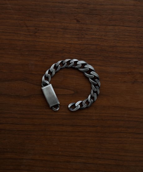 HIGH-END SILVER BRACELET