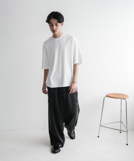 LUXURY MATERIAL SUVIN PLATINUM  H/S TEE 【LOOSE】