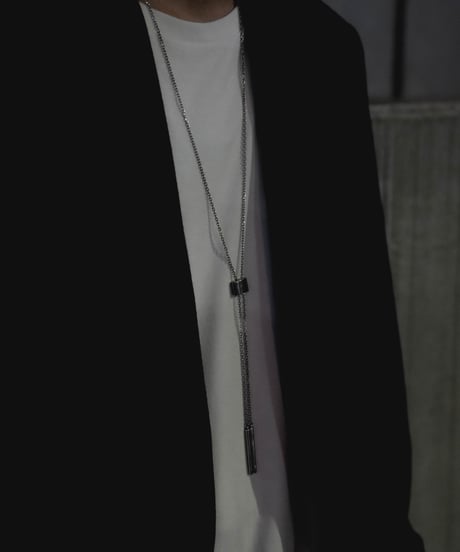 FOLIE PADLOCK LONG LOOP TIE