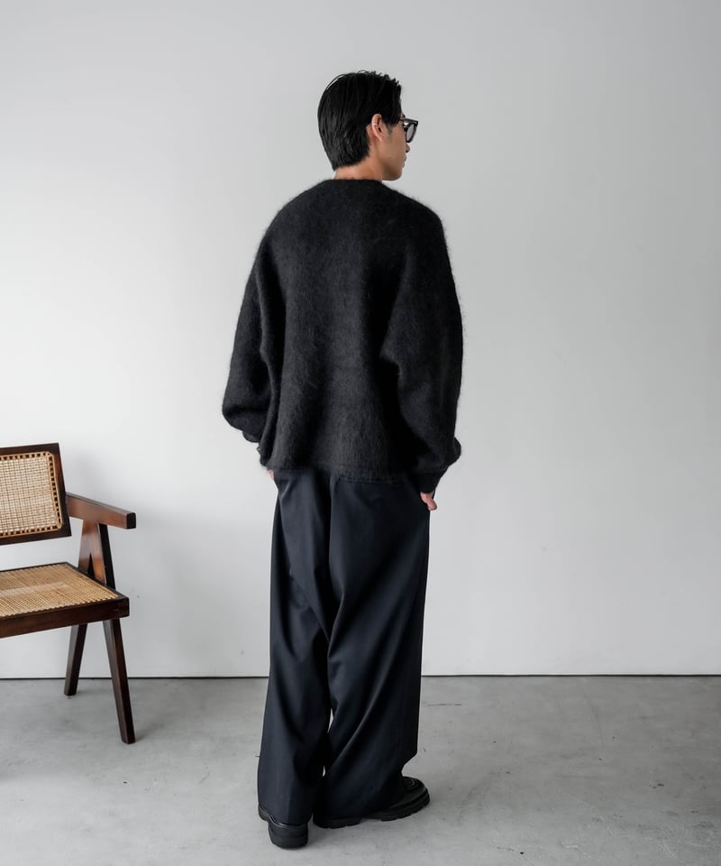 CTHY LUXURY MATERIAL TROUSERS 黒サイズ1 LUXURY MATERIAL TROUSERS by BISHU WOOL | CTHY